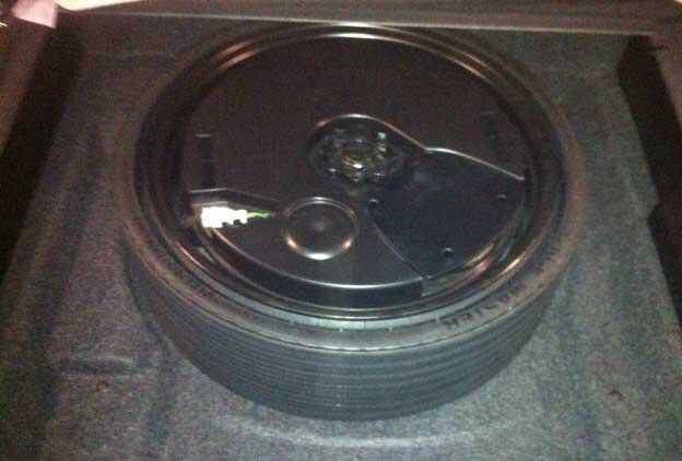 用车养车 汽车用品 奥迪 奥迪q5 > 正文   奥迪q5电瓶在什么位置