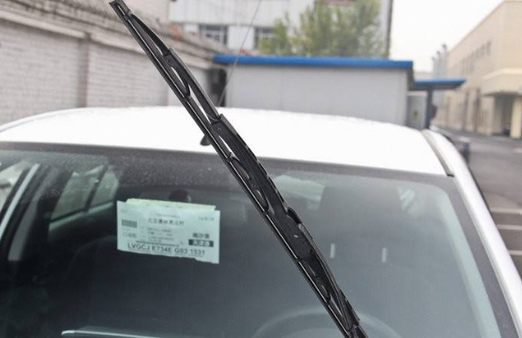> 致炫雨刮器