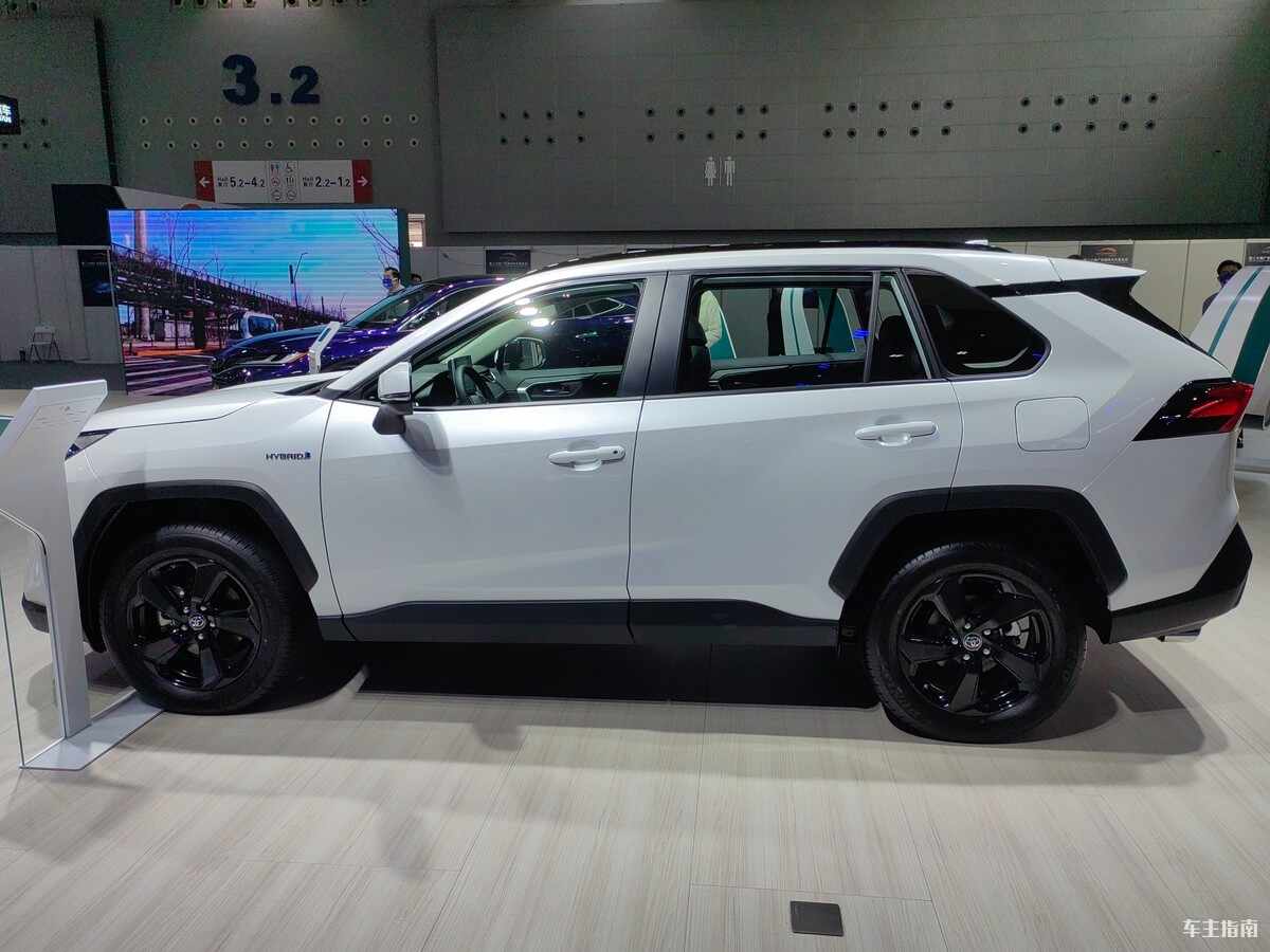 RAV4荣放