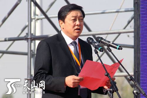 2014首届昌吉汽车展盛大开幕