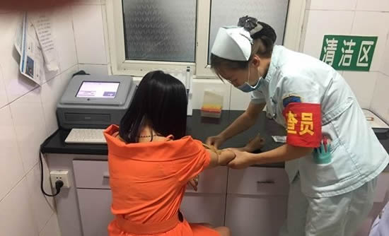 醉驾撞死人逃逸判刑多少年