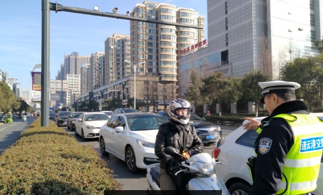 5月1日起连云港全面推行非现场交通违法记分措施 累积12分扣留驾驶证