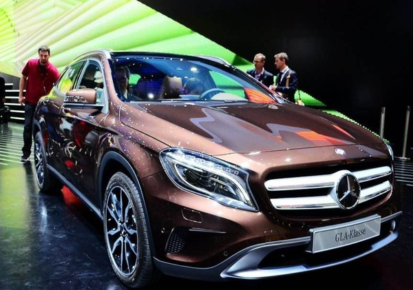 奔驰gla2万公里保养费用,奔驰gla20000公里保