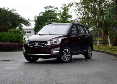 宝骏560 2016款最小离地间隙是多少?实测宝骏