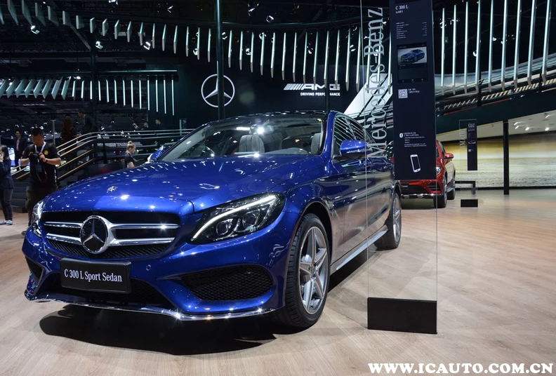 奔驰级别档次怎么分?同价位奔驰宝马哪个好